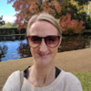 Meet your Posher, Sharon